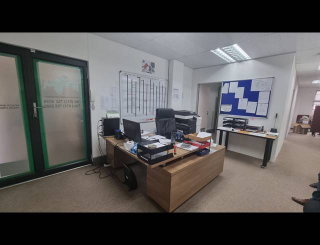 107M² OFFICE FOR SALE IN NELSPRUIT CENTRAL